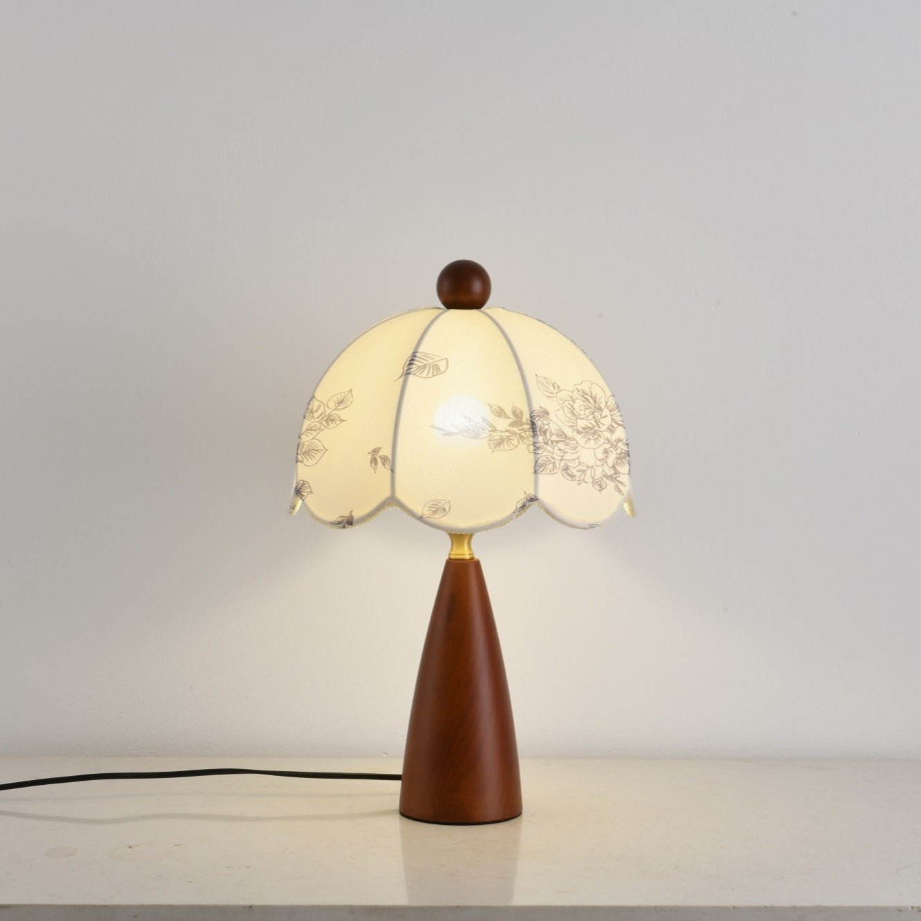 Ruby Vintage Table Lamp - Neutral Decor