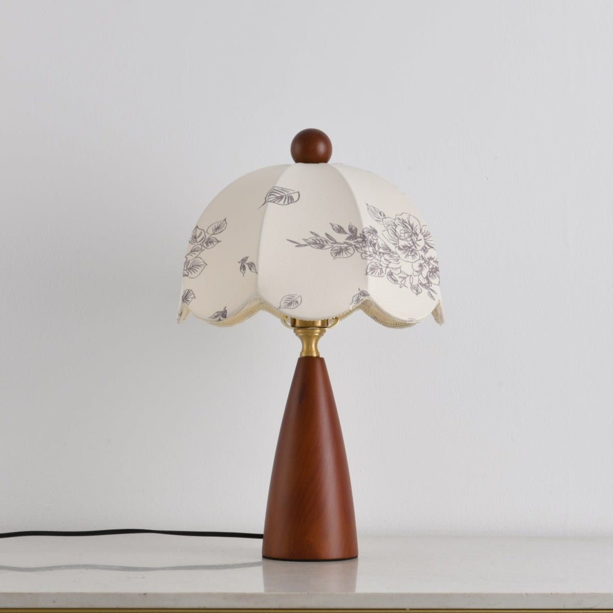 Ruby Vintage Table Lamp - Neutral Decor