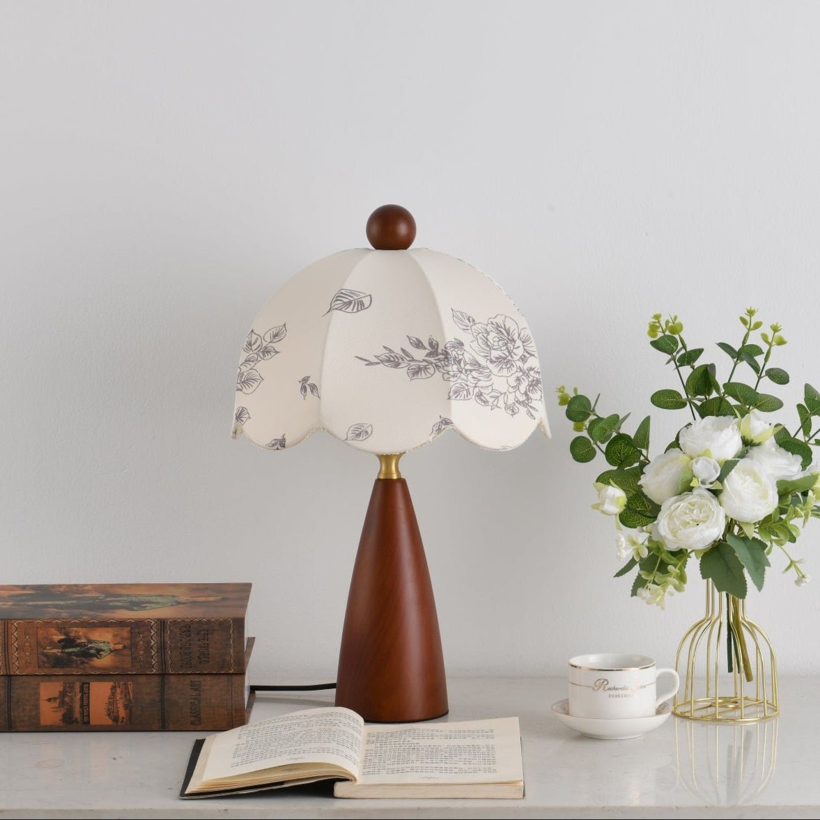 Ruby Vintage Table Lamp - Neutral Decor