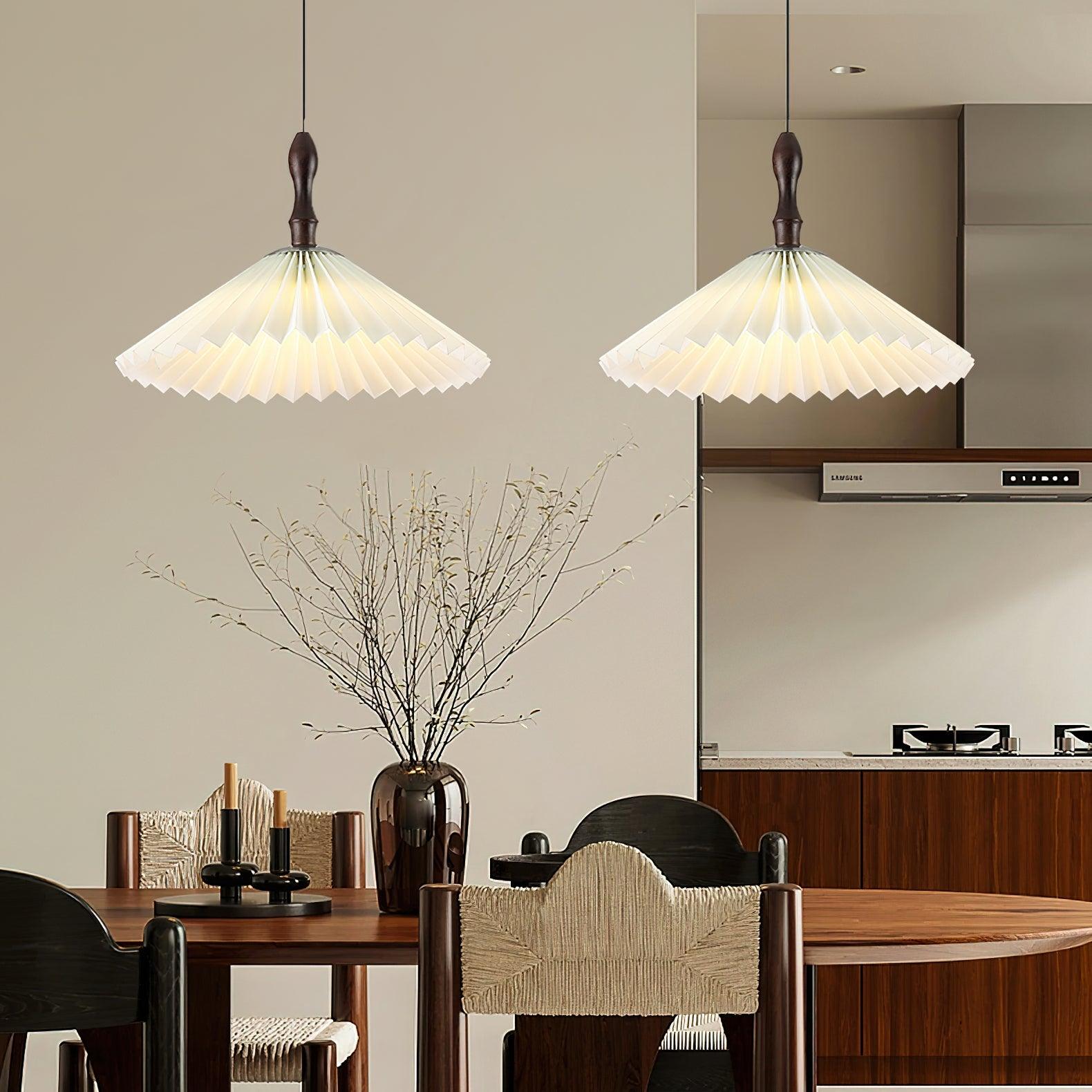 Petal Fashion Wood Pendant Lamp