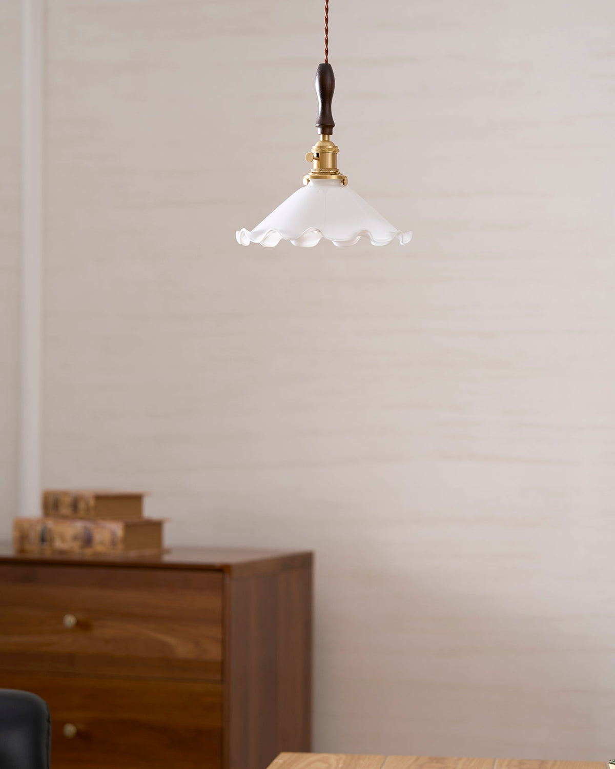 Beaumont Flower Petals Pendant Light