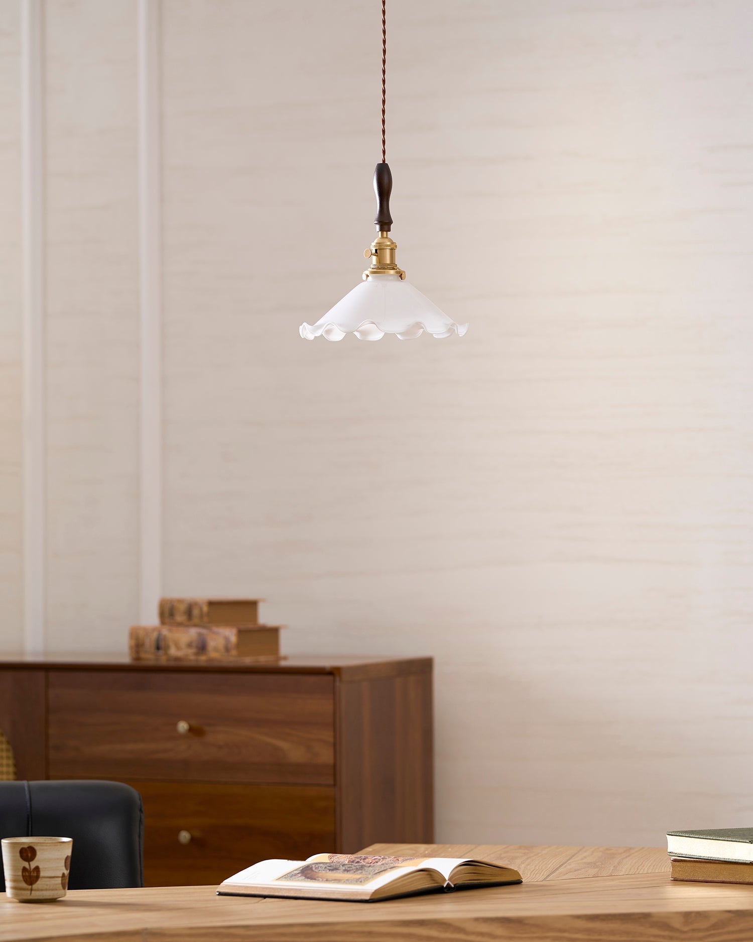 Beaumont Flower Petals Pendant Light