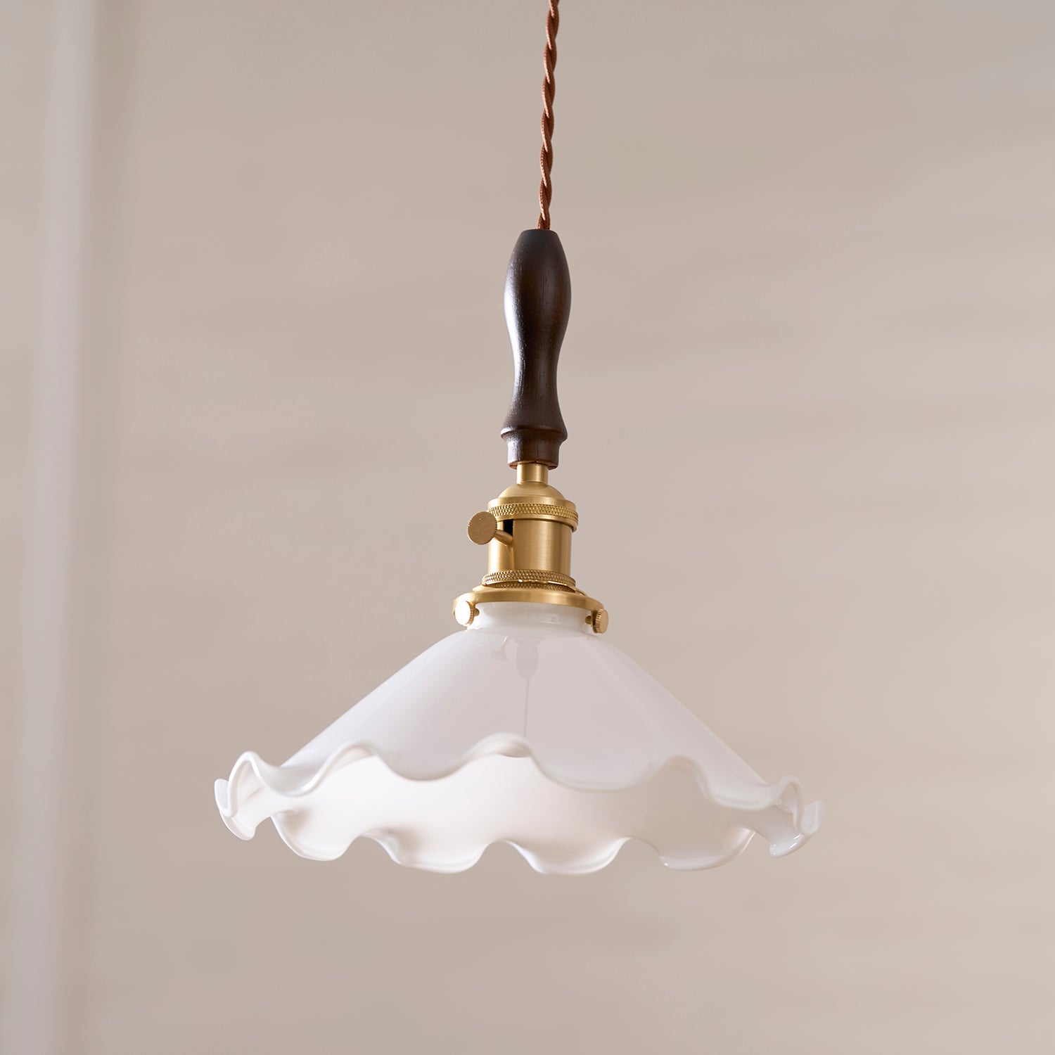 Beaumont Flower Petals Pendant Light