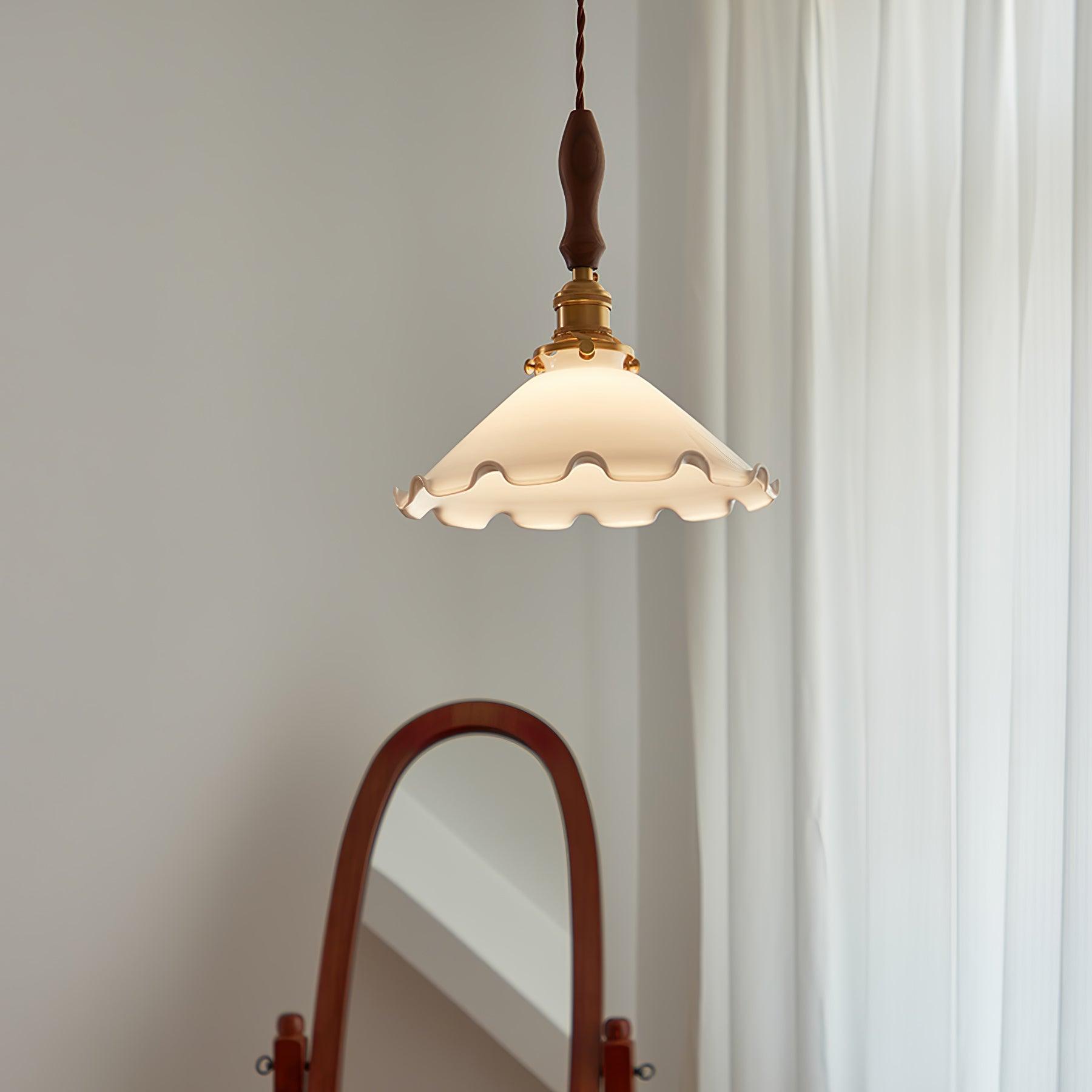 Beaumont Flower Petals Pendant Light