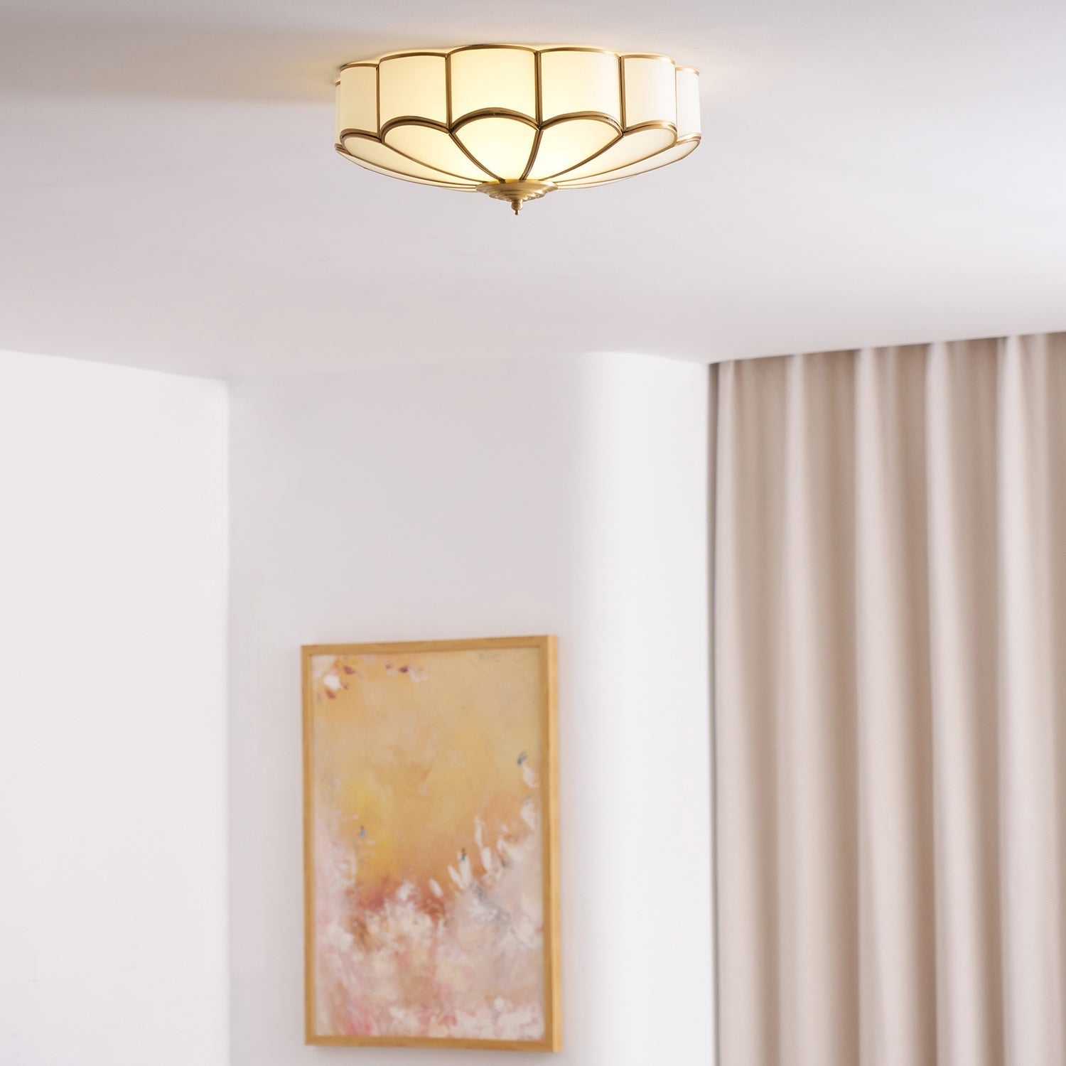 Lustra Ceiling Light Flower Shape Glass Brass - Neutral Decor