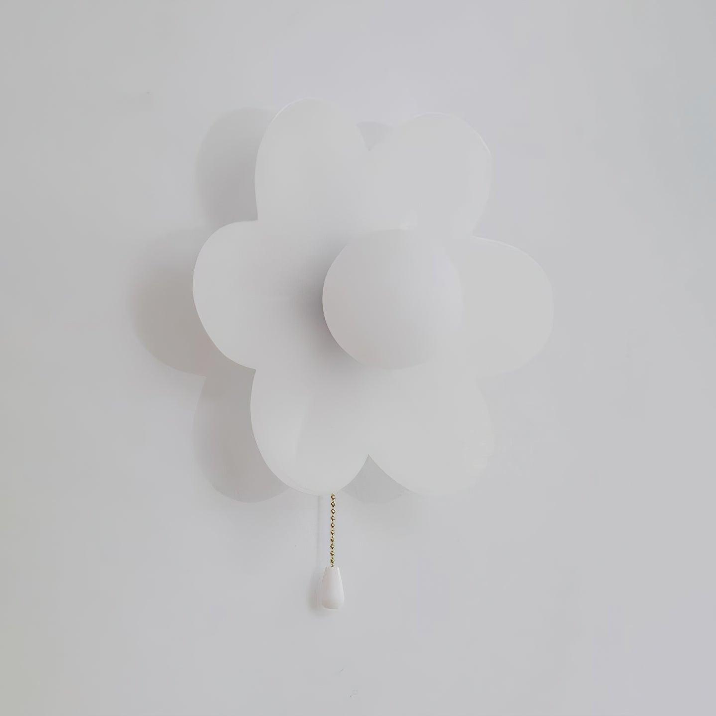 Acroma Nordic Art Flowers Resin Wall Lamp