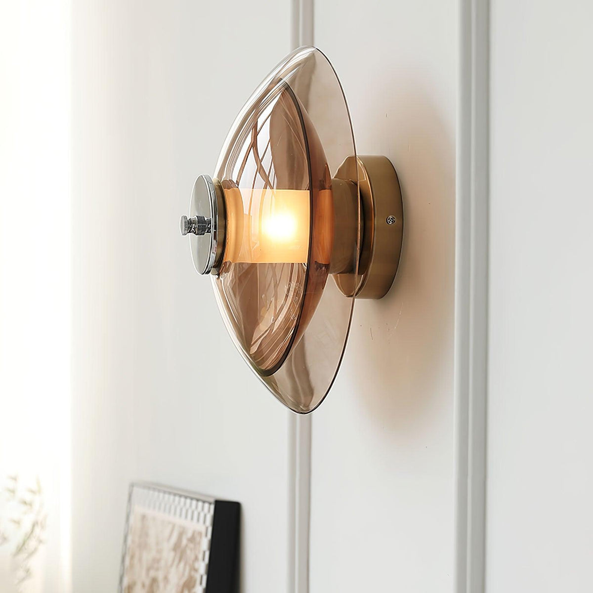Cocarir Nordic Art Flying Saucer Plug-in Wall Light