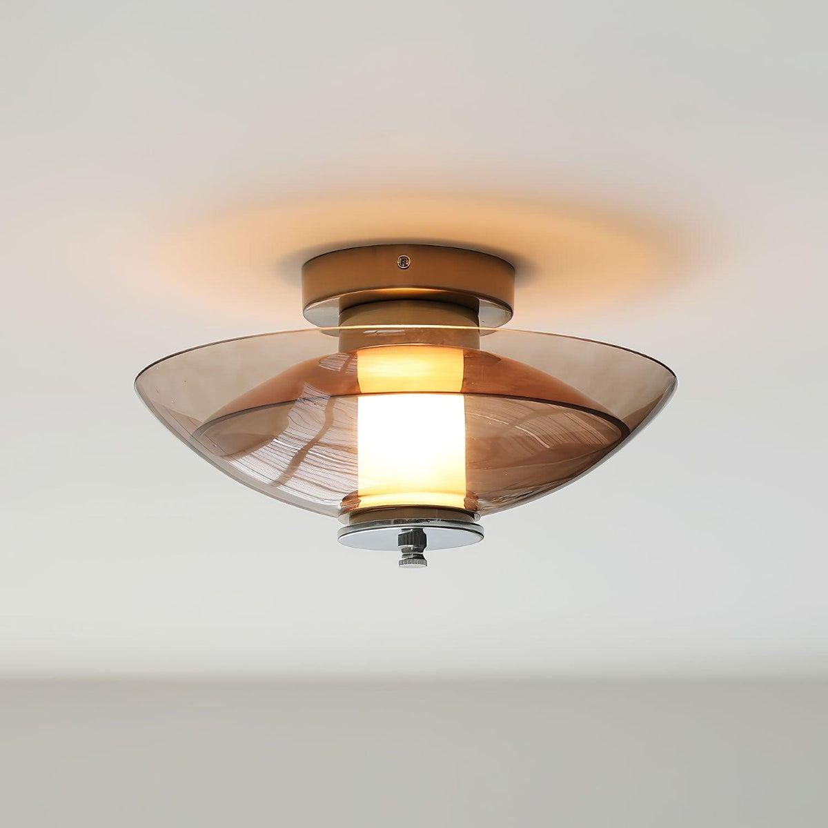 Cocarir Nordic Art Flying Saucer Plug-in Wall Light