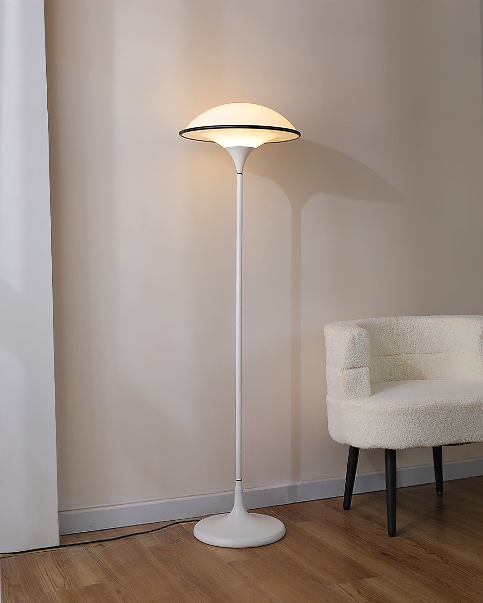 Lucoria Retro Acrylic Floor Lamp