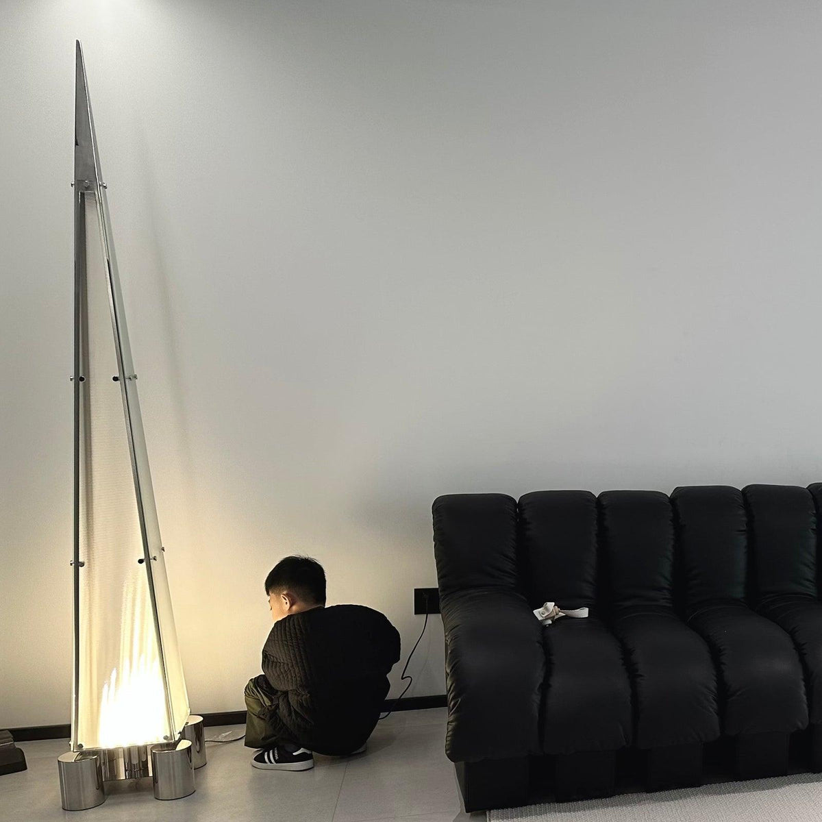 Velelira Modern Glass Floor Lamp