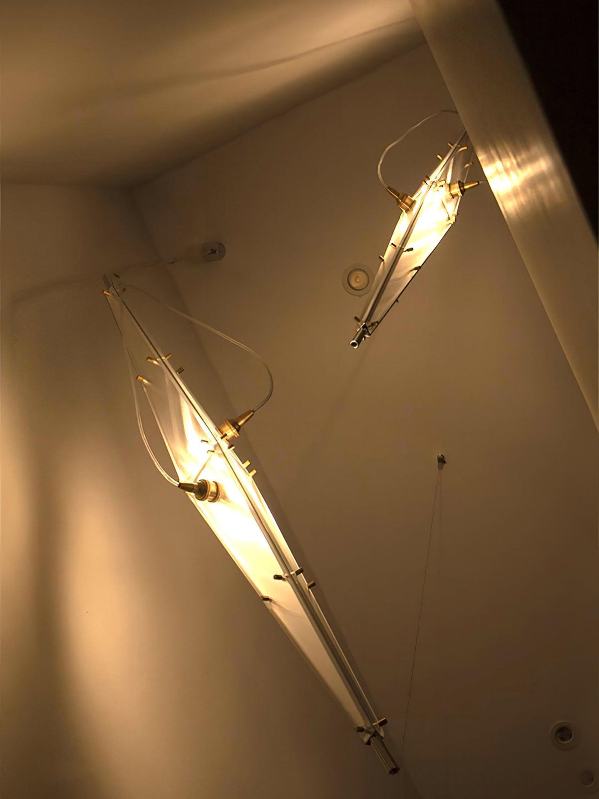 Adan Modern Minimalist Art Pendant Lamp