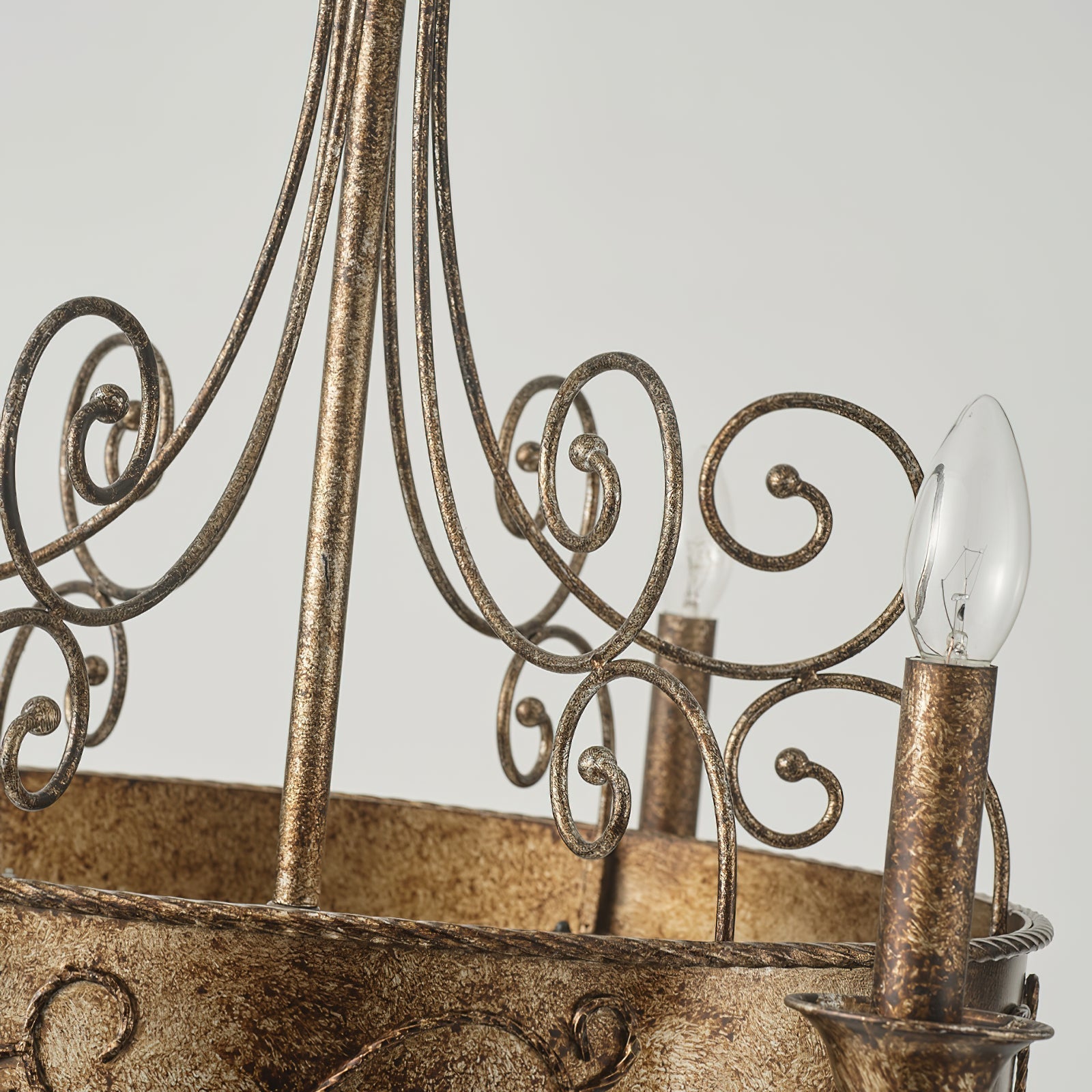 Rivoelle Chandelier