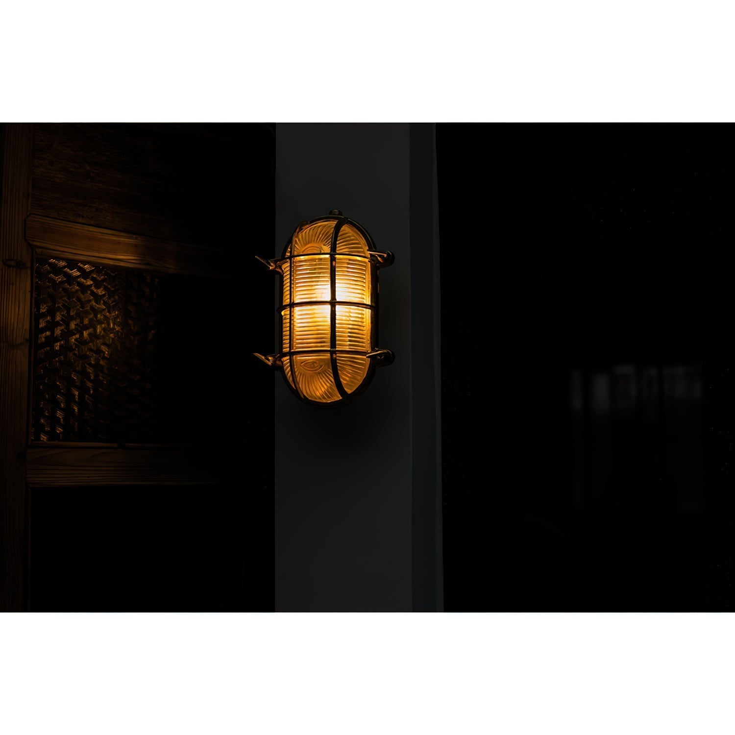 Erthearis Vintage Brass Bunker Sconce Wall Lamp - Neutral Decor
