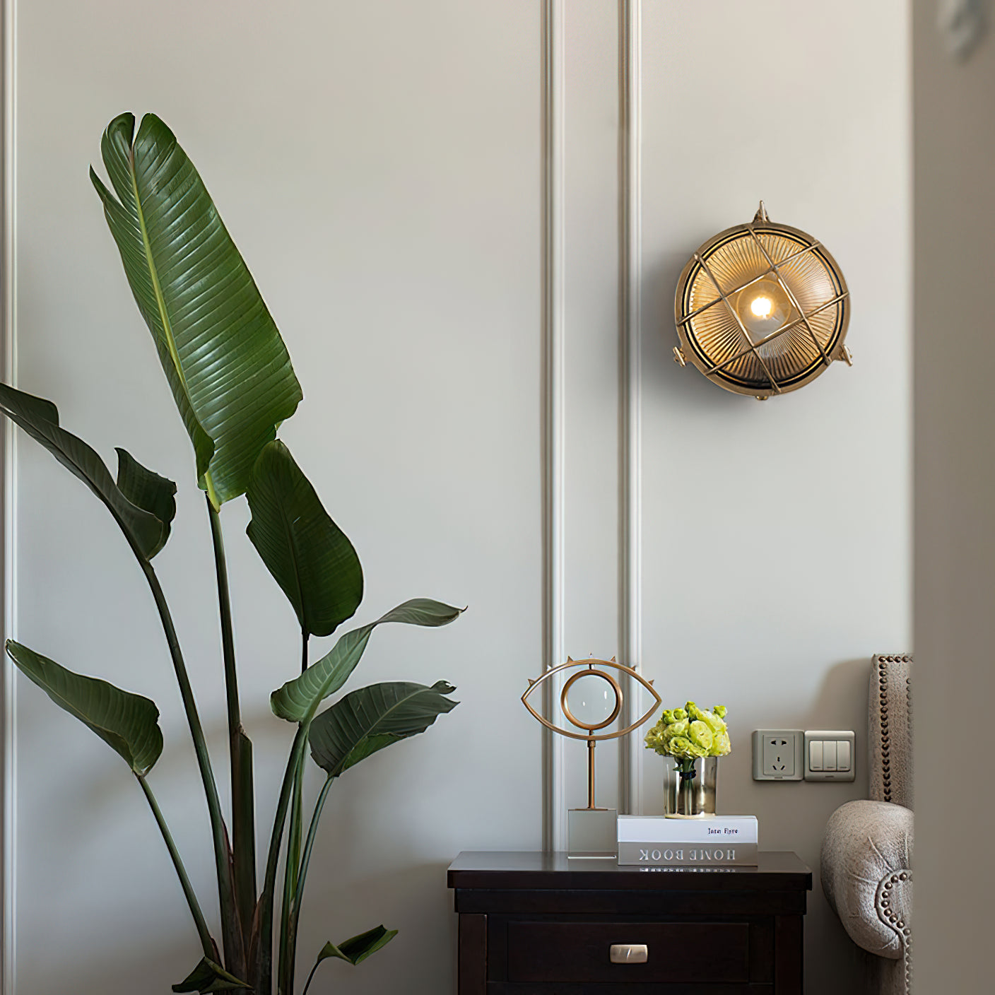 Erthearis Vintage Brass Bunker Sconce Wall Lamp - Neutral Decor