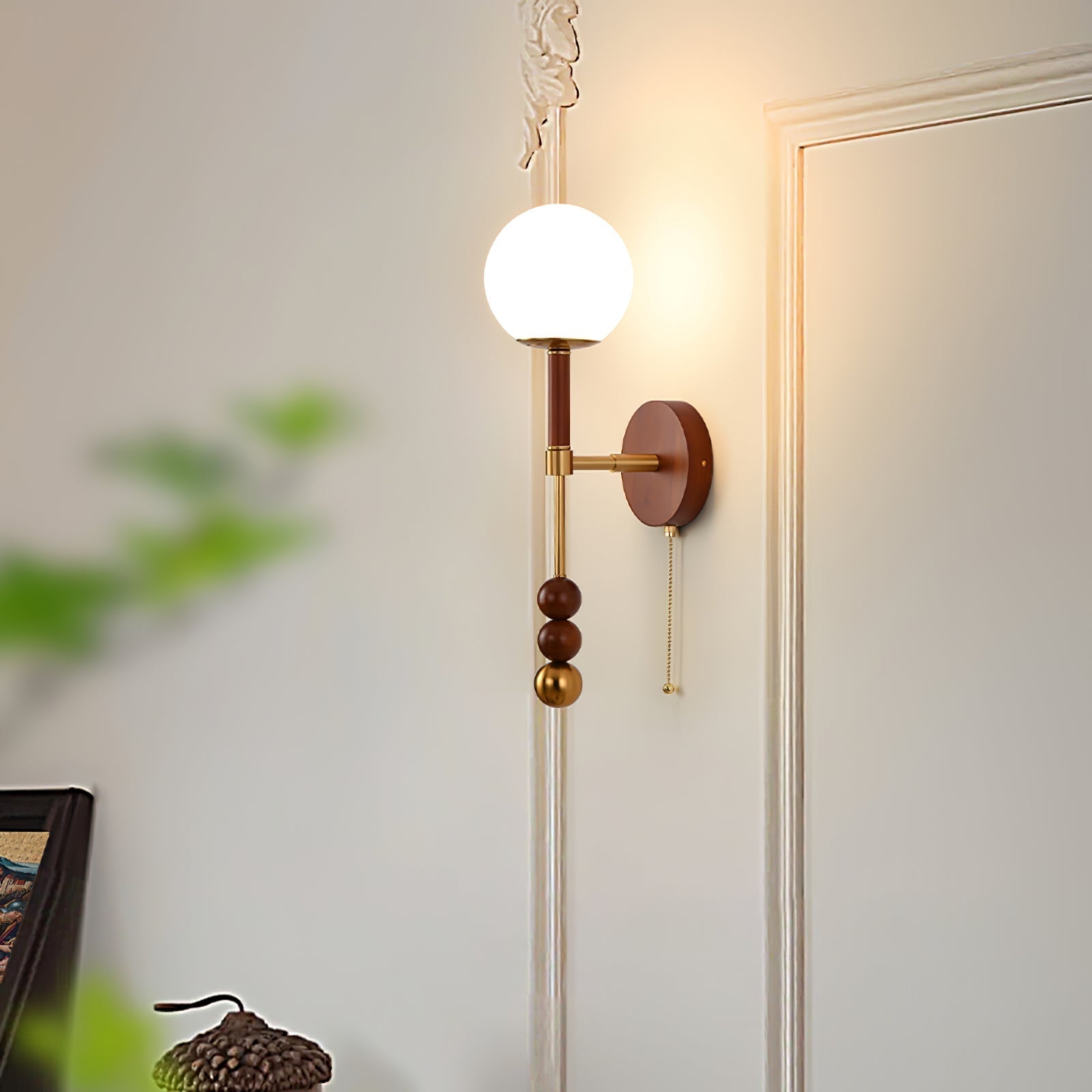 Hilda Roma Elegance Wood Sconce Wall lamp - Neutral Decor