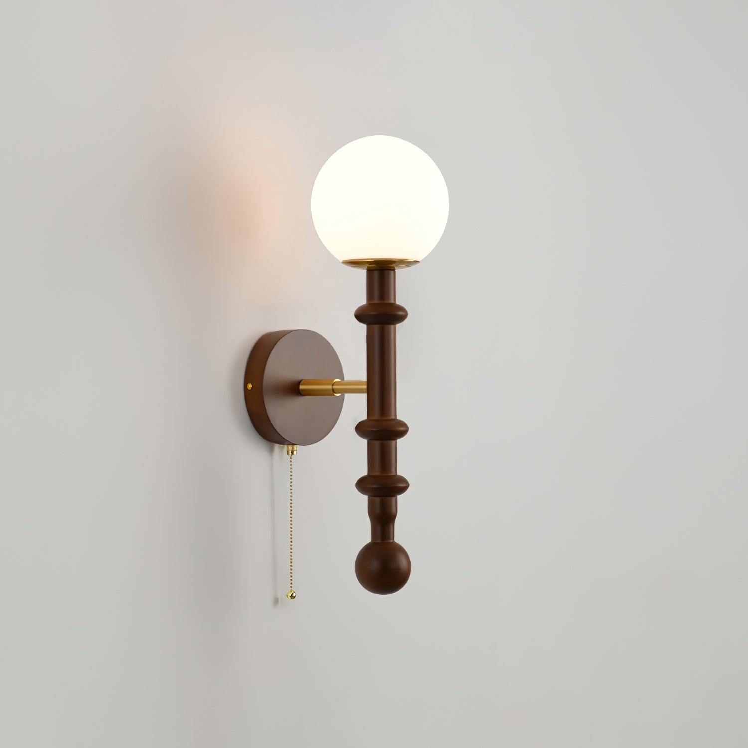 Hilda Roma Elegance Wood Sconce Wall lamp - Neutral Decor