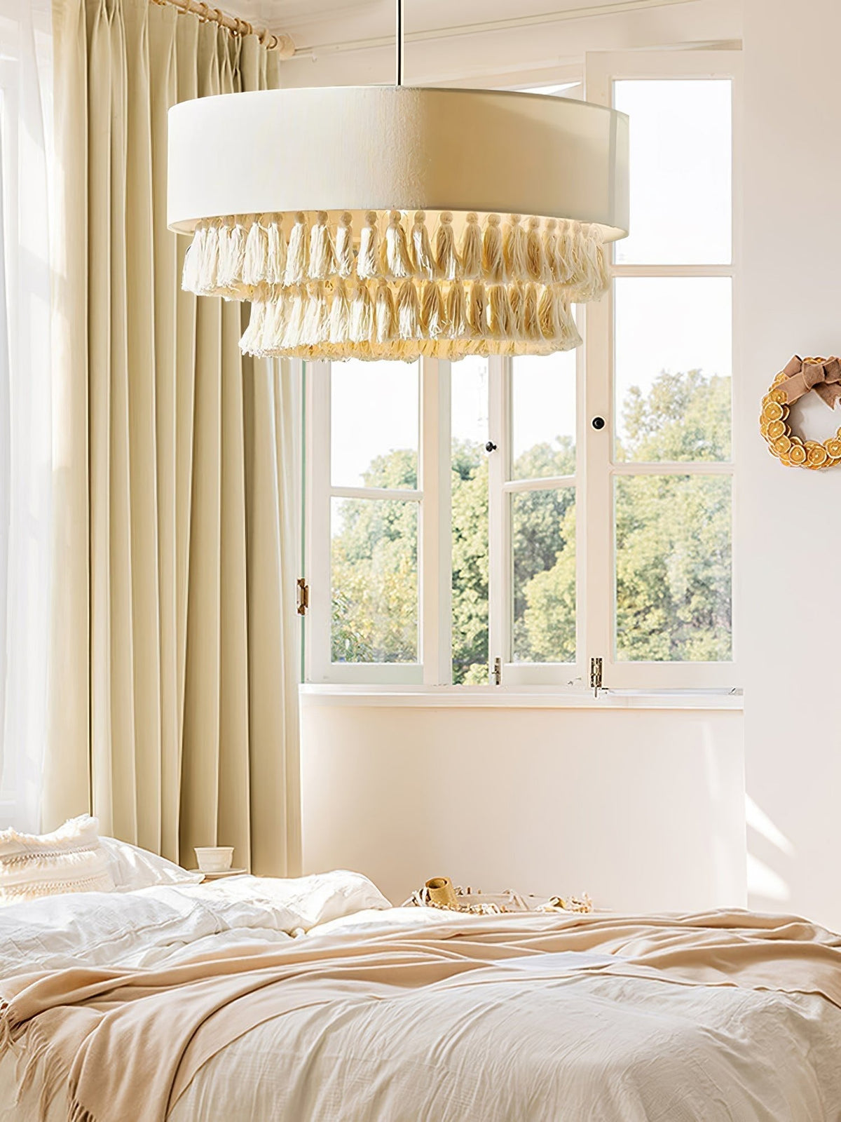 Cicaros Postmodern Luxury Fabric Pendant Lamp
