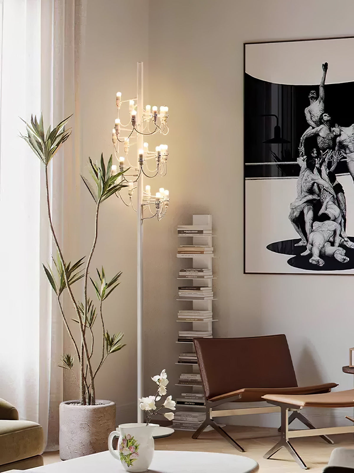 Olliryra Sculptural Steel Floor Lamp