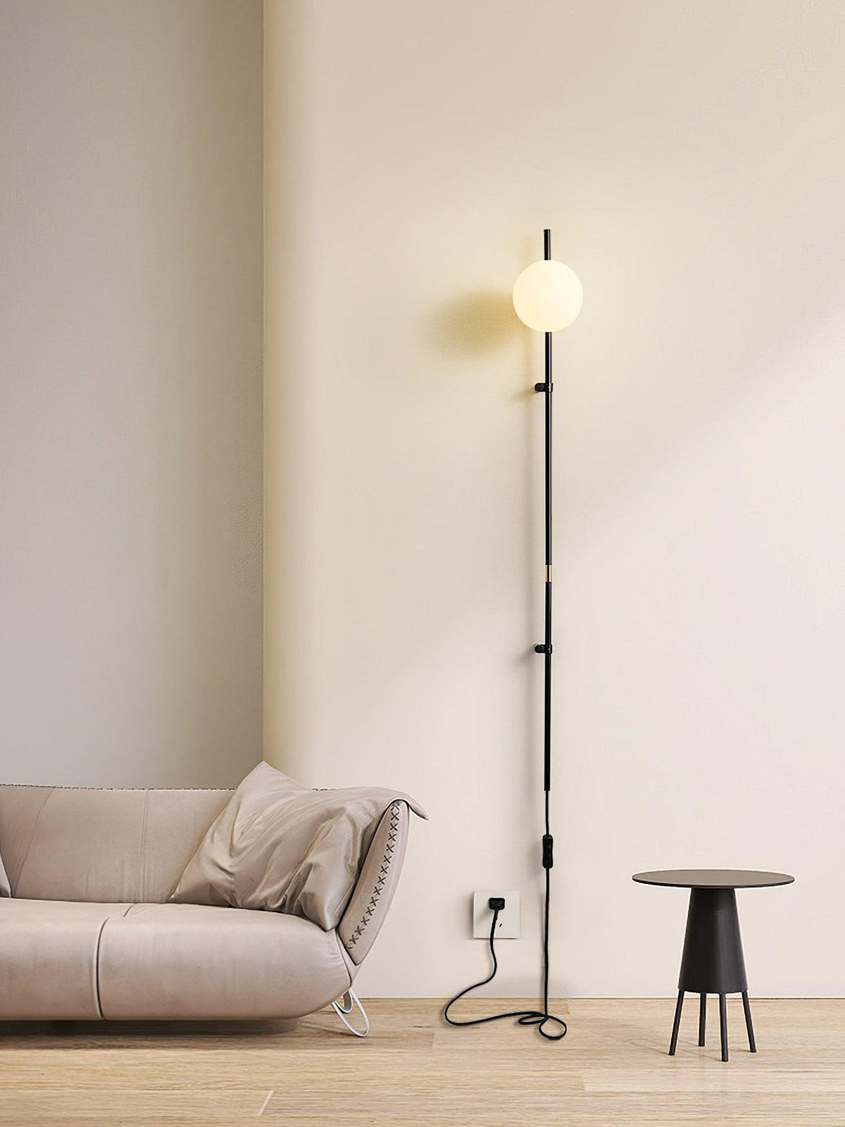 Curaeion Modern Minimalist Plug In Glass Wall Lamp