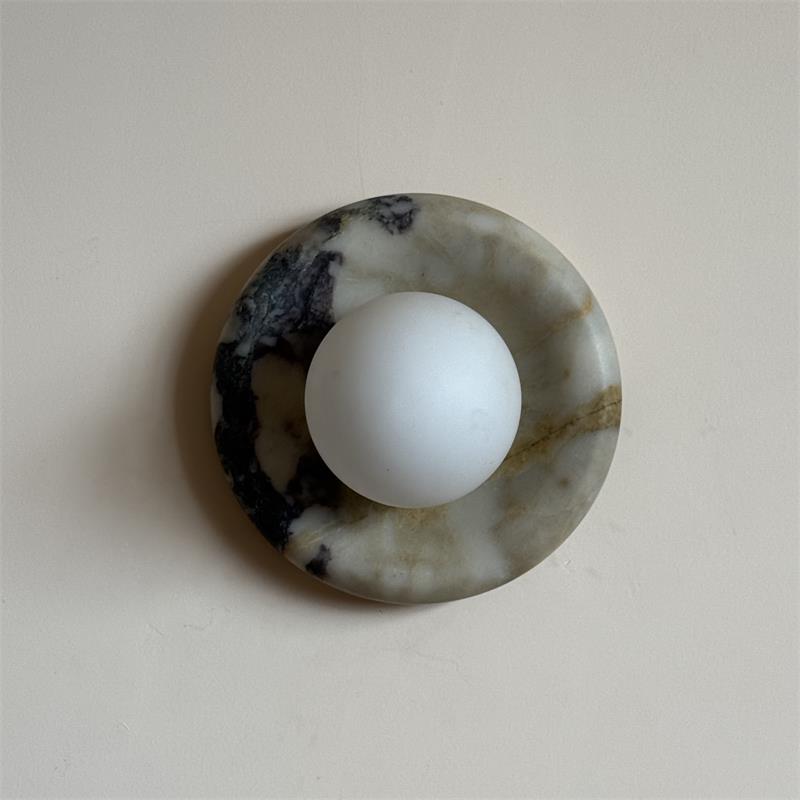 Alsorarae Wall Lamp