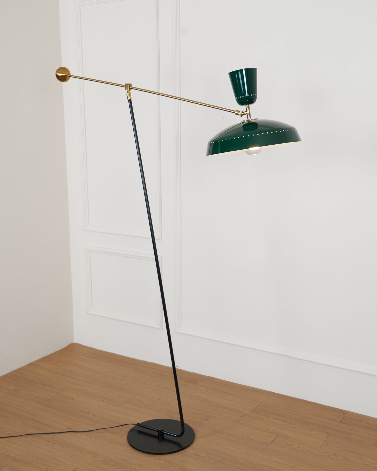 Celeste Minimalism Brass Floor Lamp