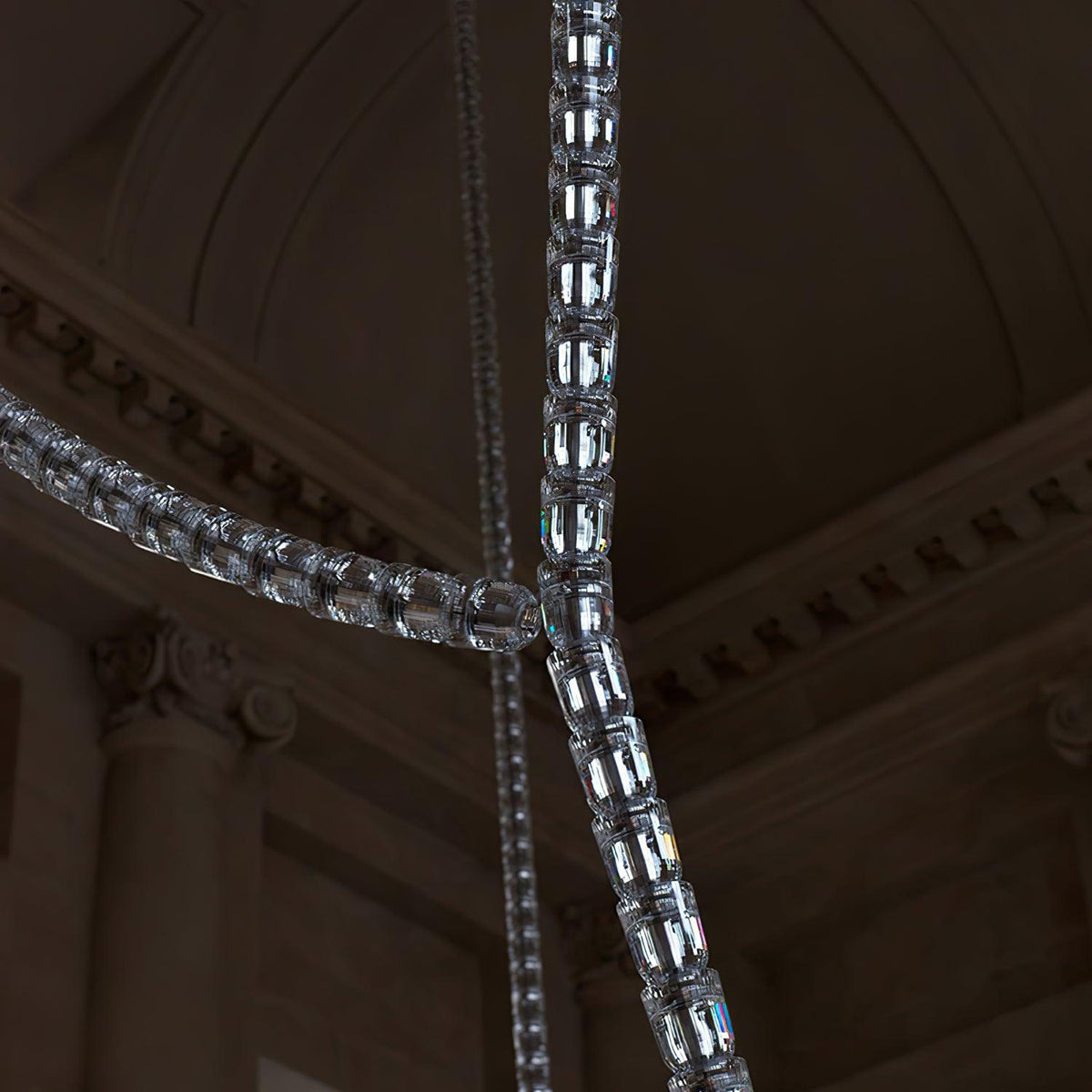 Zemirisra Modern Acrylic Chandelier