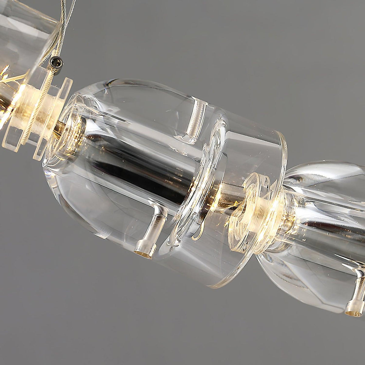Zemirisra Modern Acrylic Chandelier