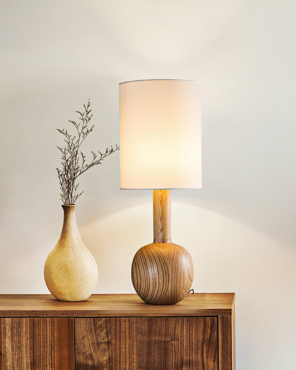 Ravmis Wooden Rustic Table Lamp