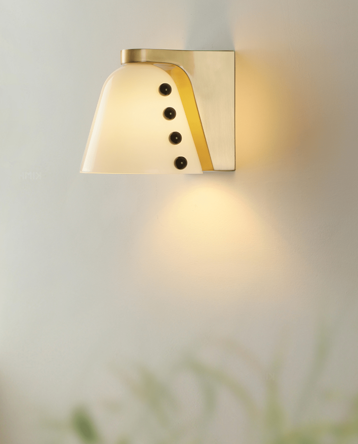 Mirawood Glass Indoor Wall Light