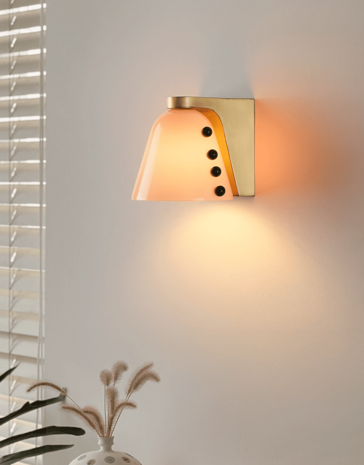 Mirawood Glass Indoor Wall Light