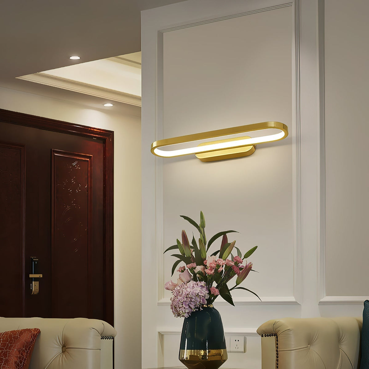 Auryn Wall Lamp