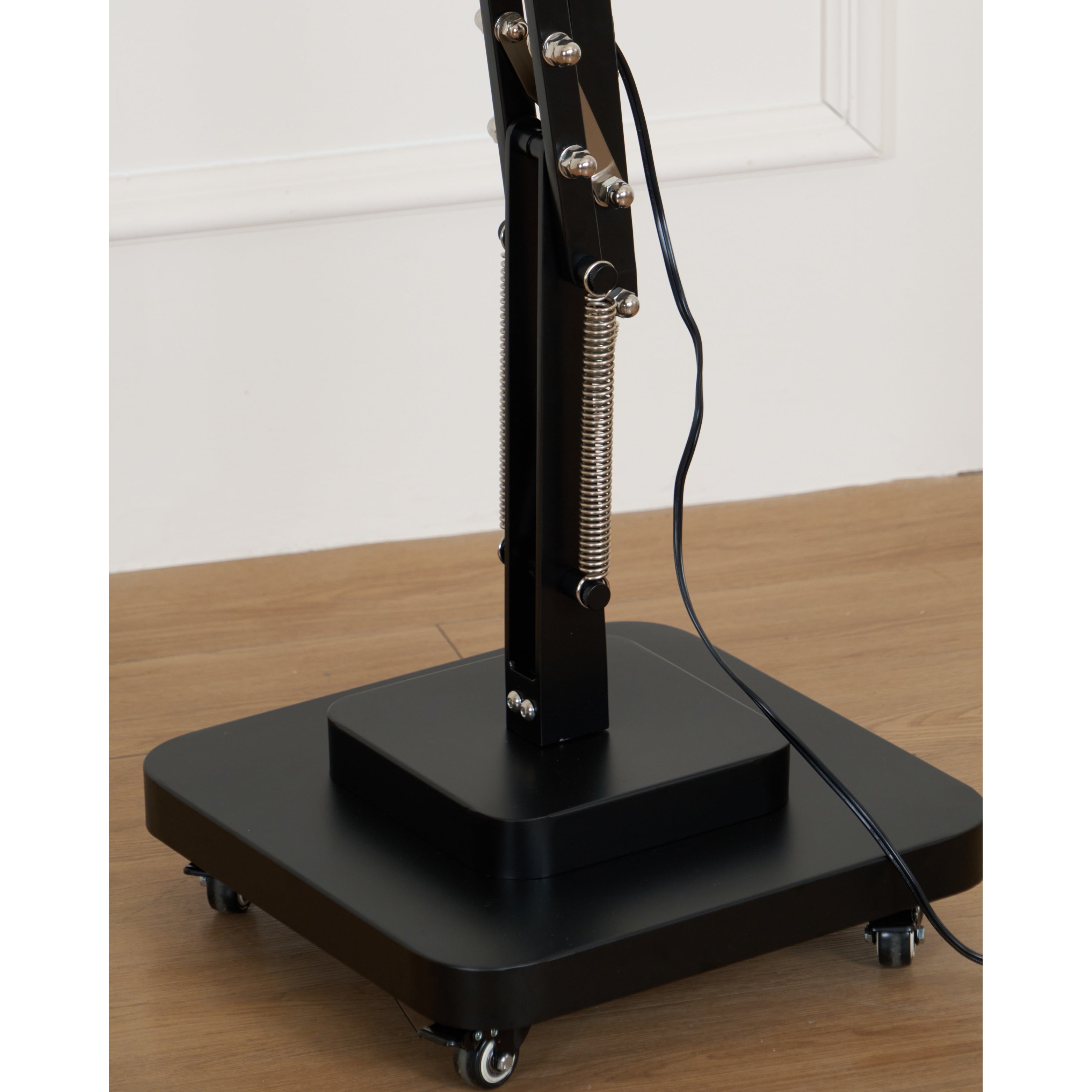 Miriselia Floor Lamp
