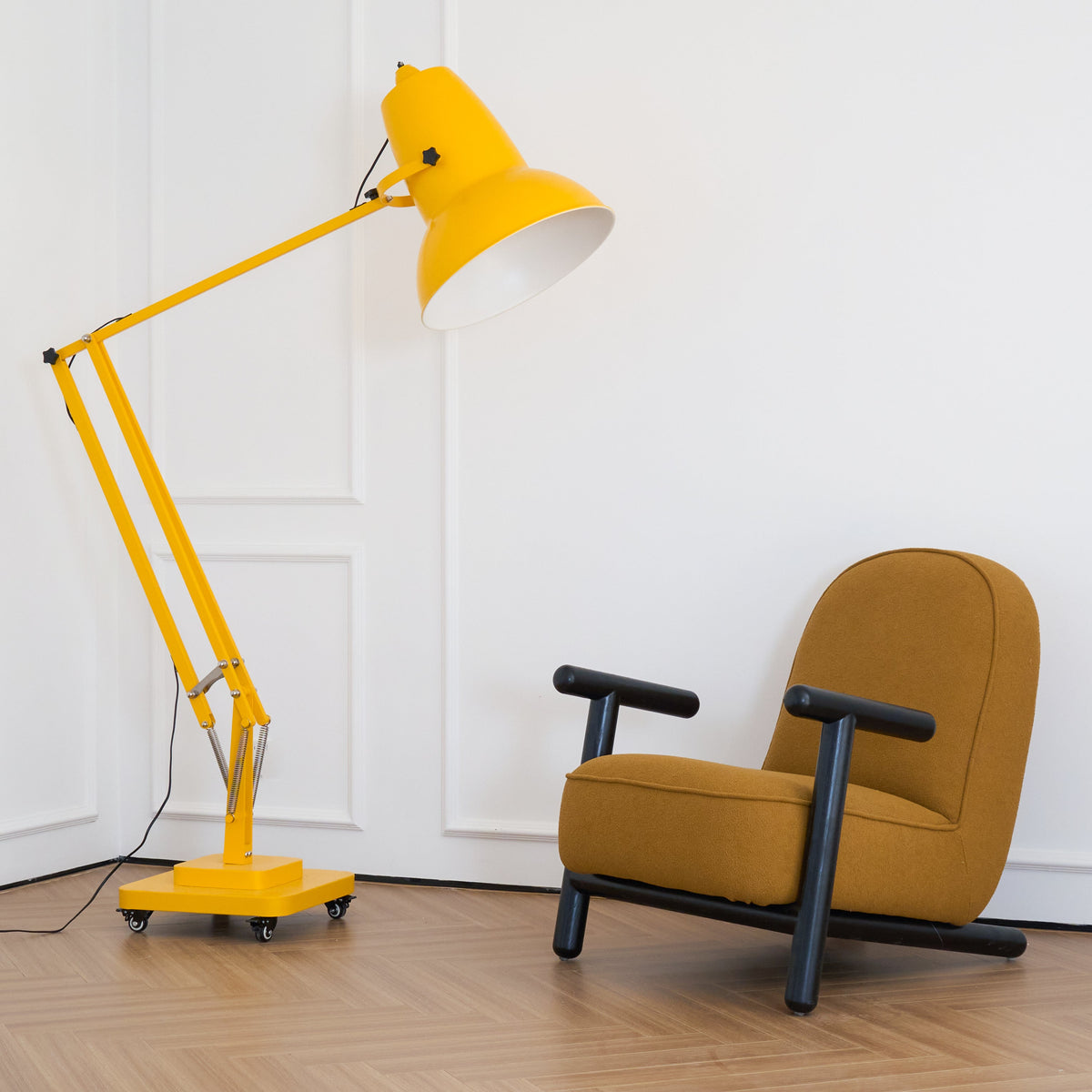 Miriselia Floor Lamp