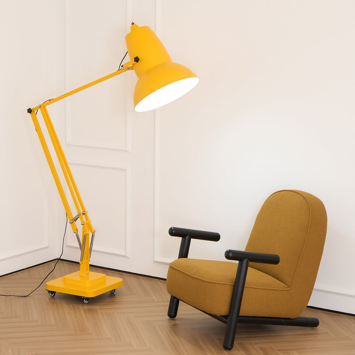 Miriselia Floor Lamp
