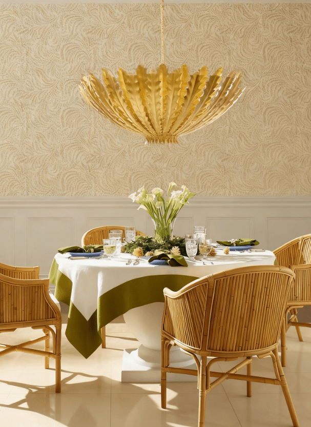 Lumuira Luxurious Gilded Acanthus Chandelier
