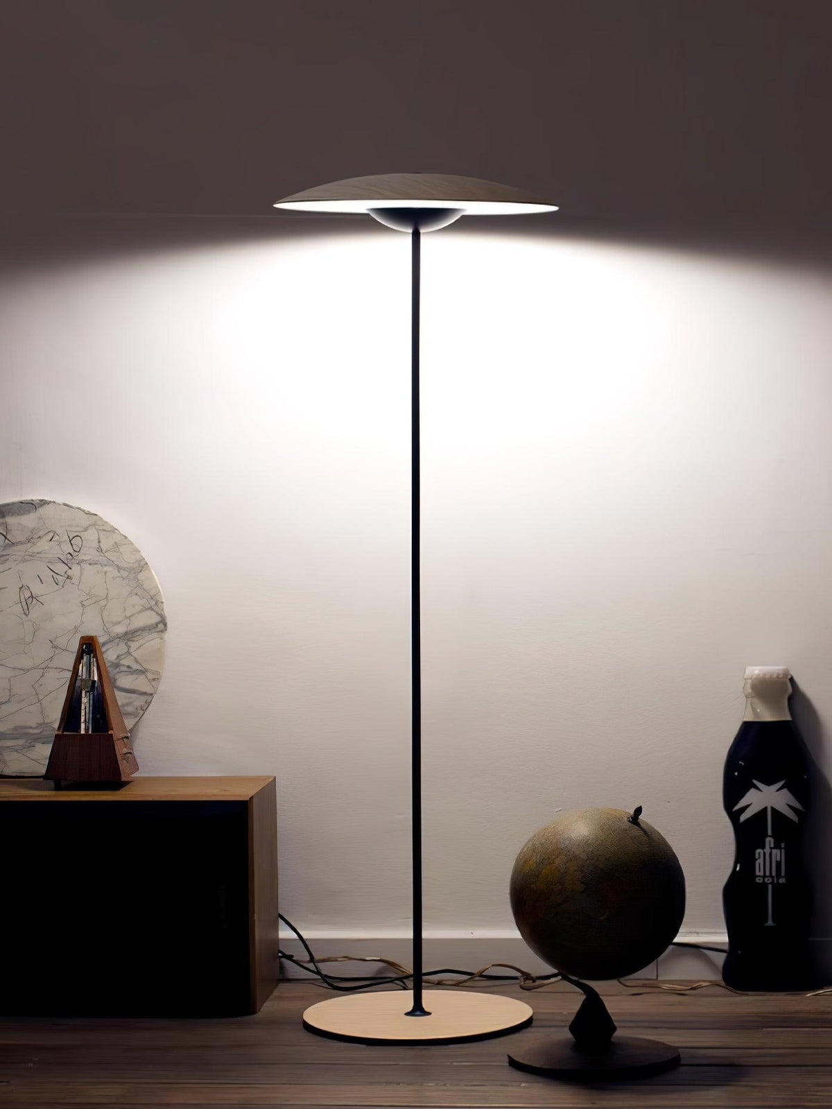 Ferinira Aluminum Minimalist Floor Lamp