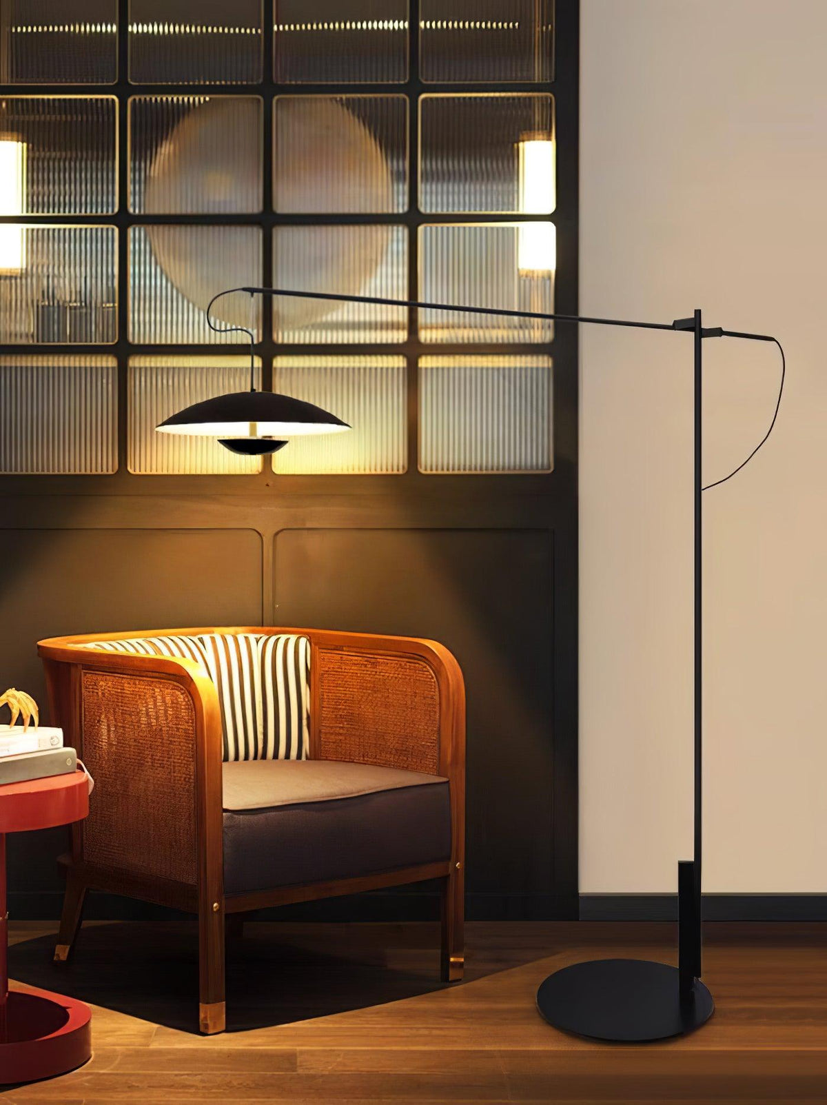 Ferinira Aluminum Minimalist Floor Lamp