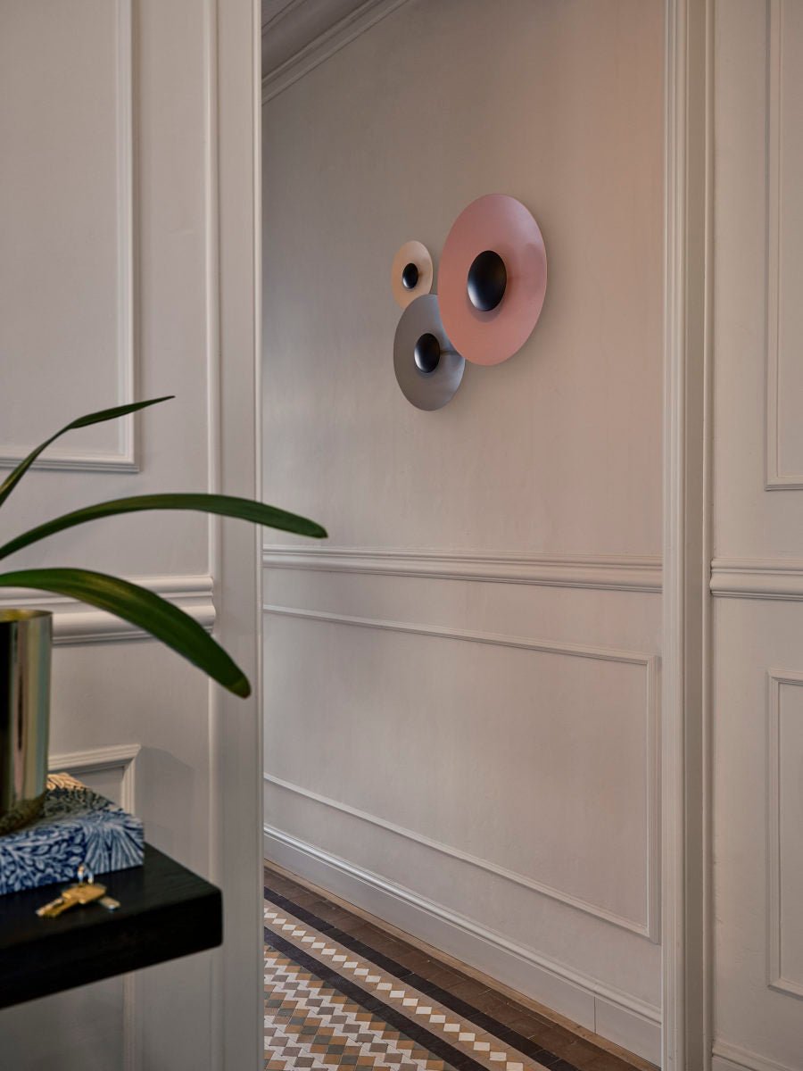Ginger Modern Minimalist Round Wall Lamp
