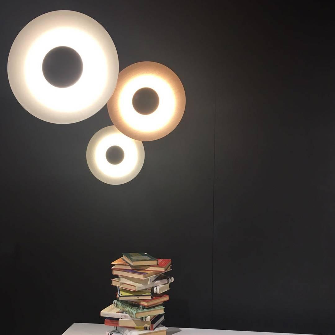 Erlirora Simplicity Glow Plug-in Wall Light