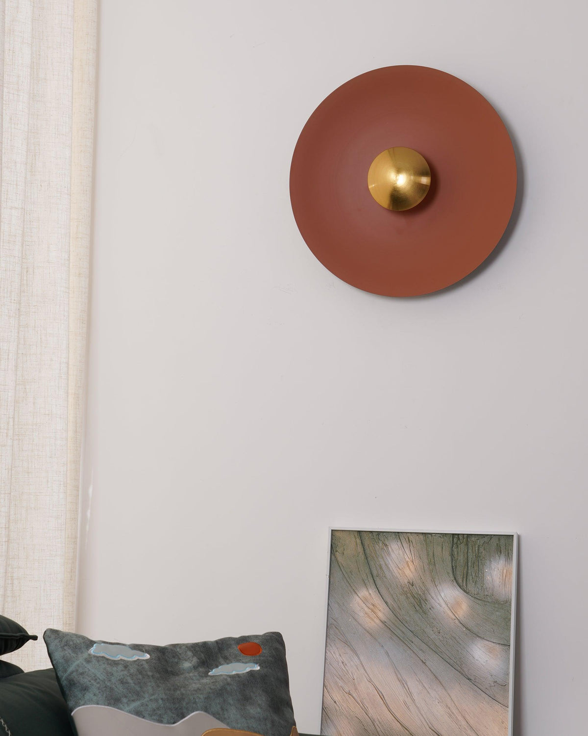Xevan Elegance Simplicity Glow Wall Light