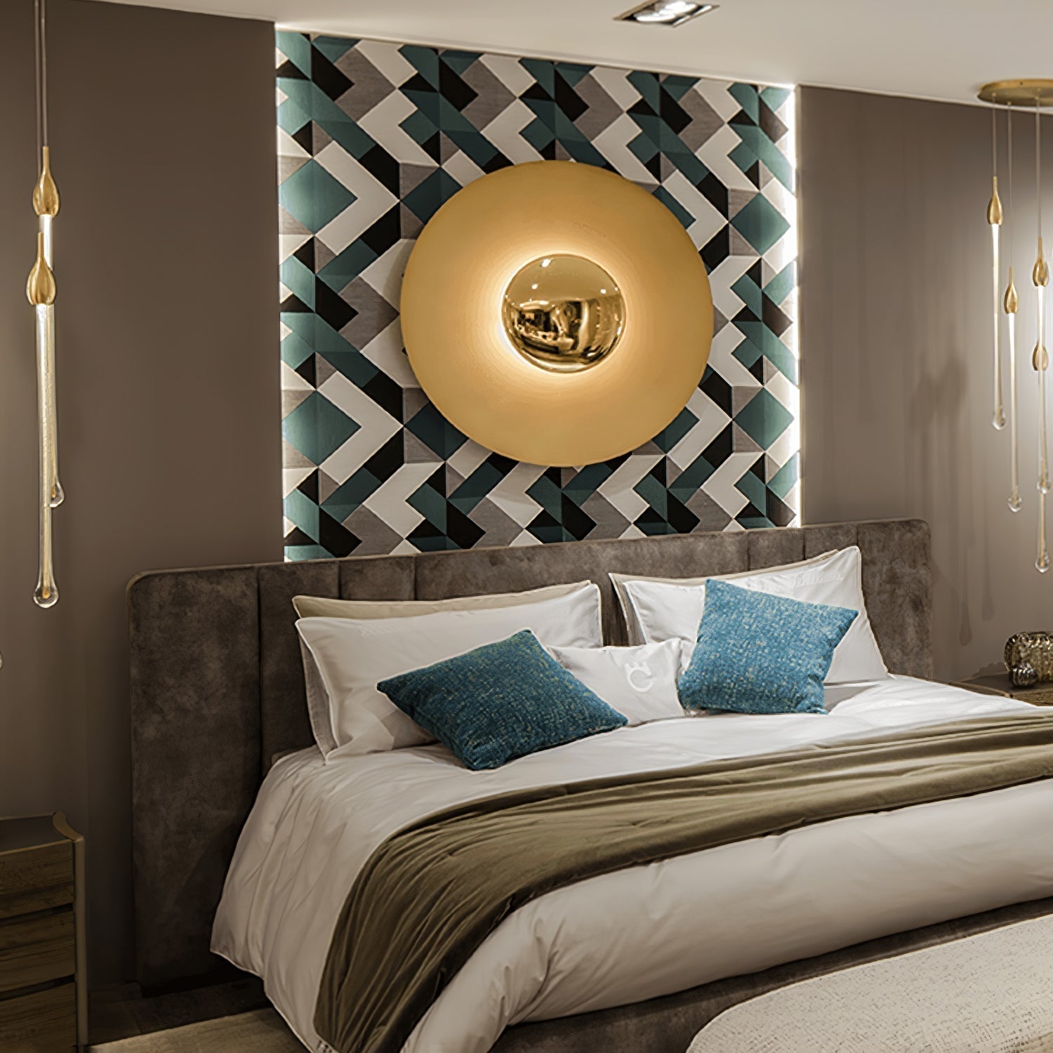 Xevan Elegance Simplicity Glow Wall Light