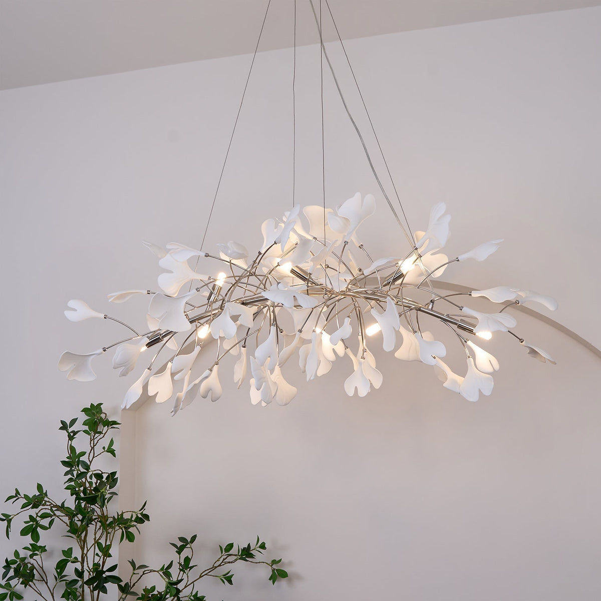 Oriiselle Chandelier Ceramic Gingko Petal Gold