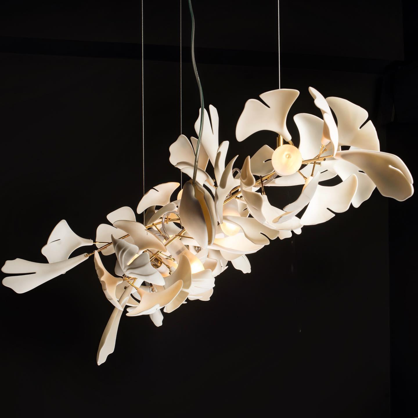 Ceroraine Chandelier Gingko A Porcelain LED Modern