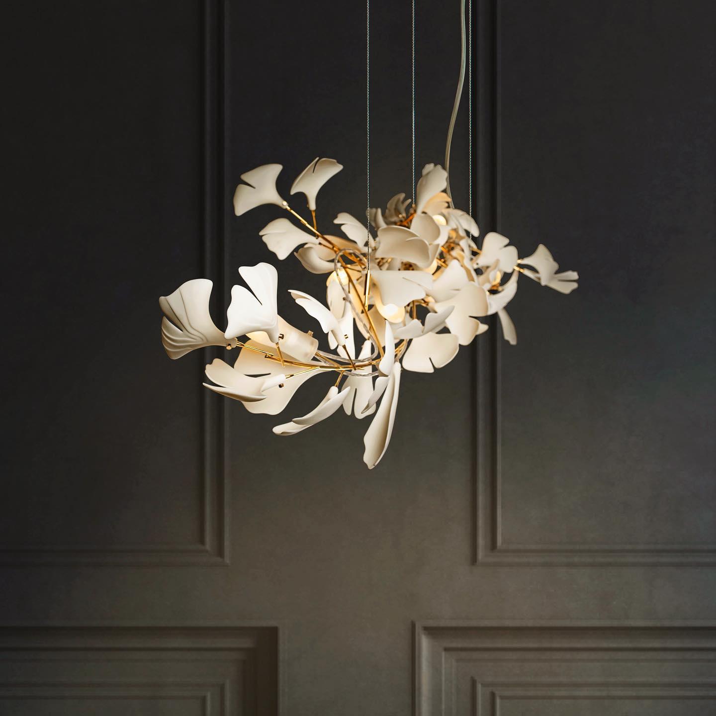 Ceroraine Chandelier Gingko A Porcelain LED Modern