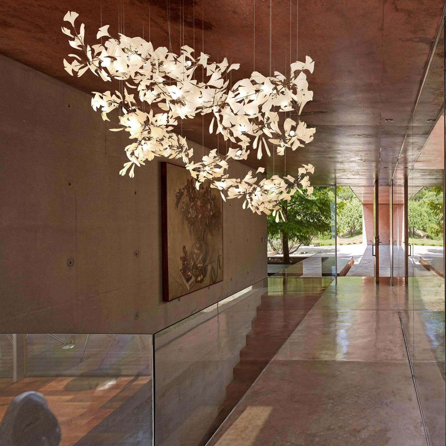 Ceroraine Chandelier Gingko A Porcelain LED Modern