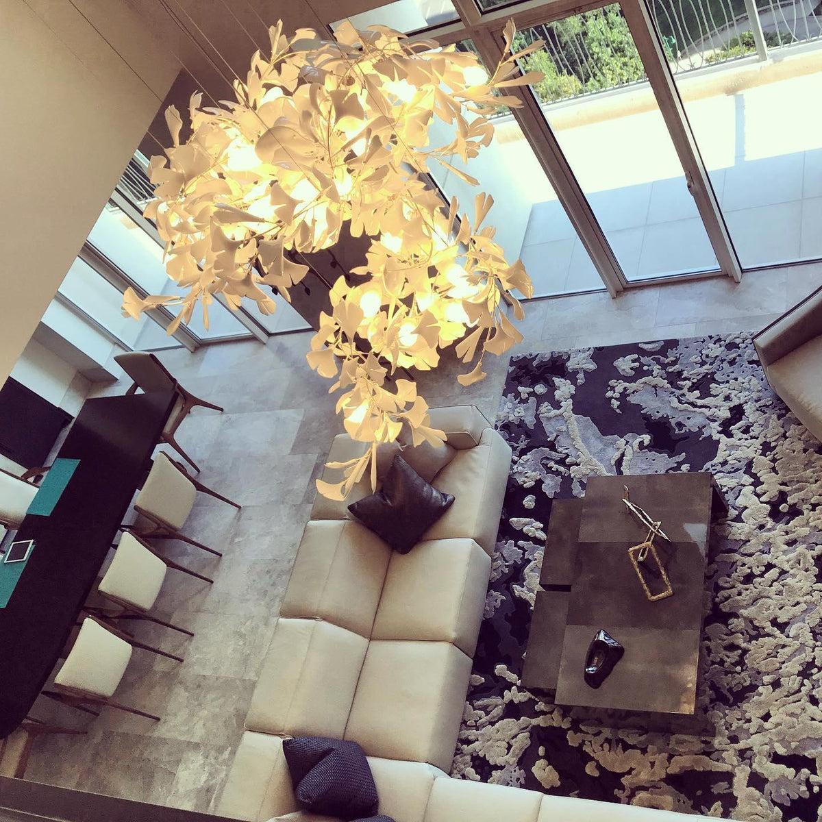 Ceroraine Chandelier Gingko A Porcelain LED Modern