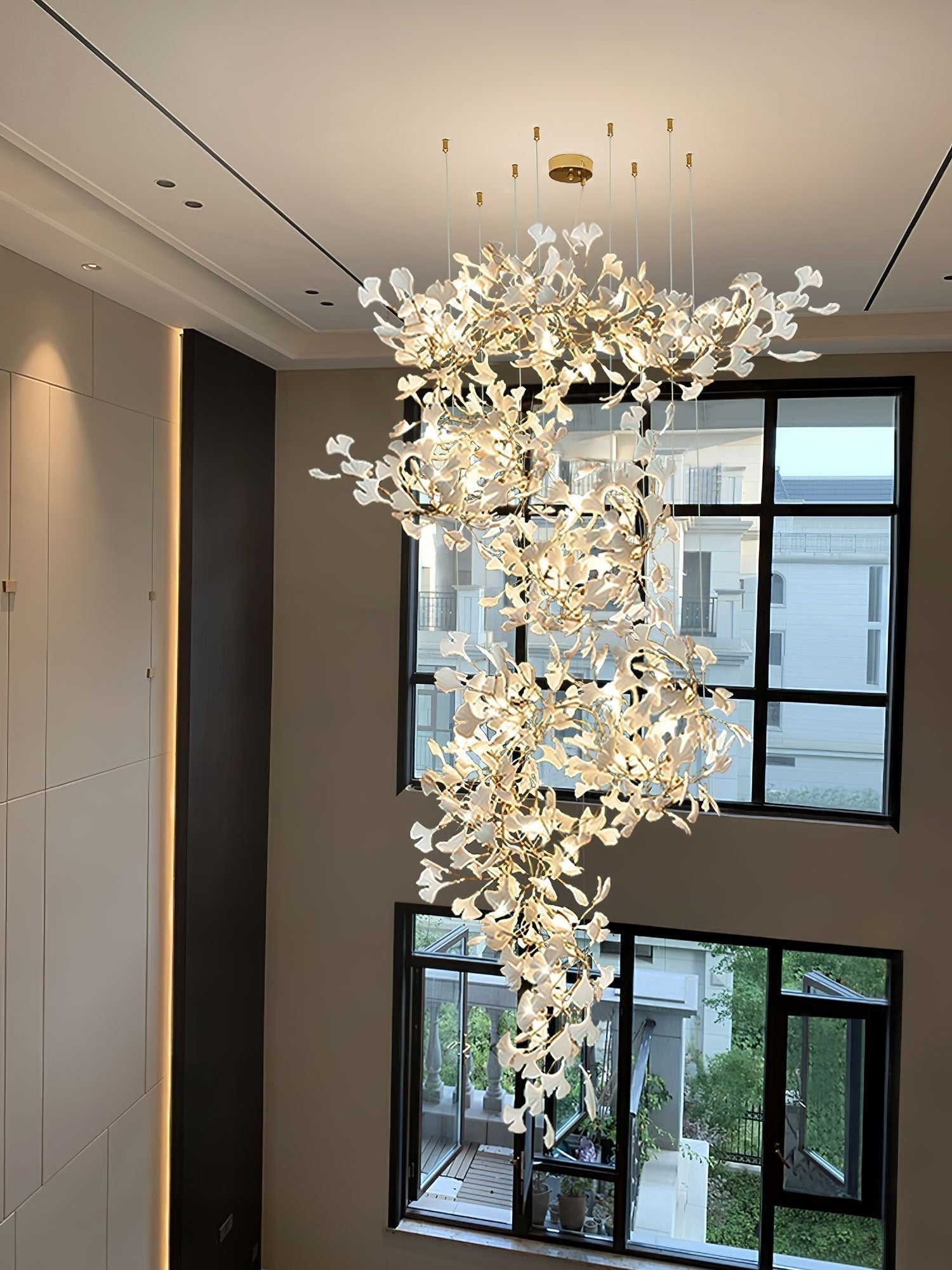 Sorvyn Pendant Lamp Ginkgo Ceramic Brass Floral