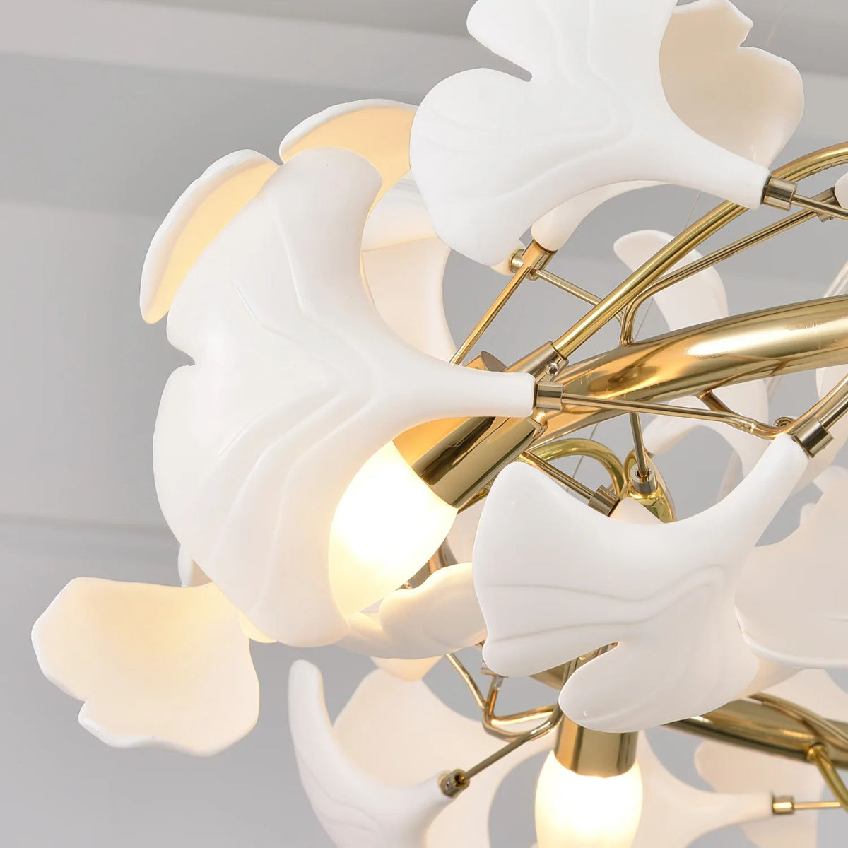Viraaelle Leaves Combination Gingko Ceramics Chandeliers