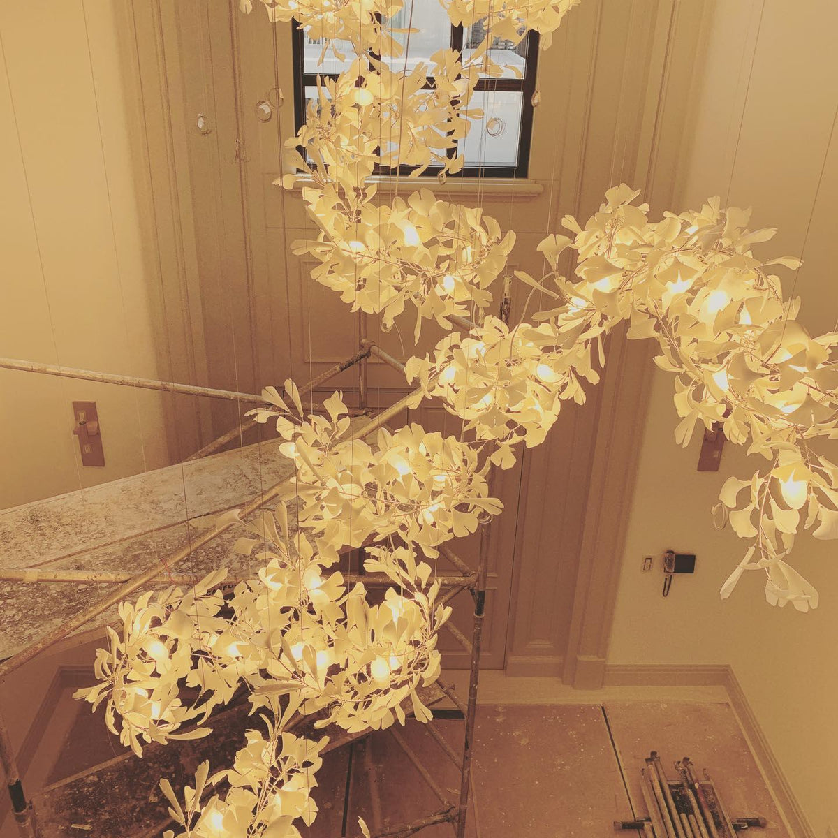 Ririxel Pendant Lamp Gingko Ceramic Petals Gold