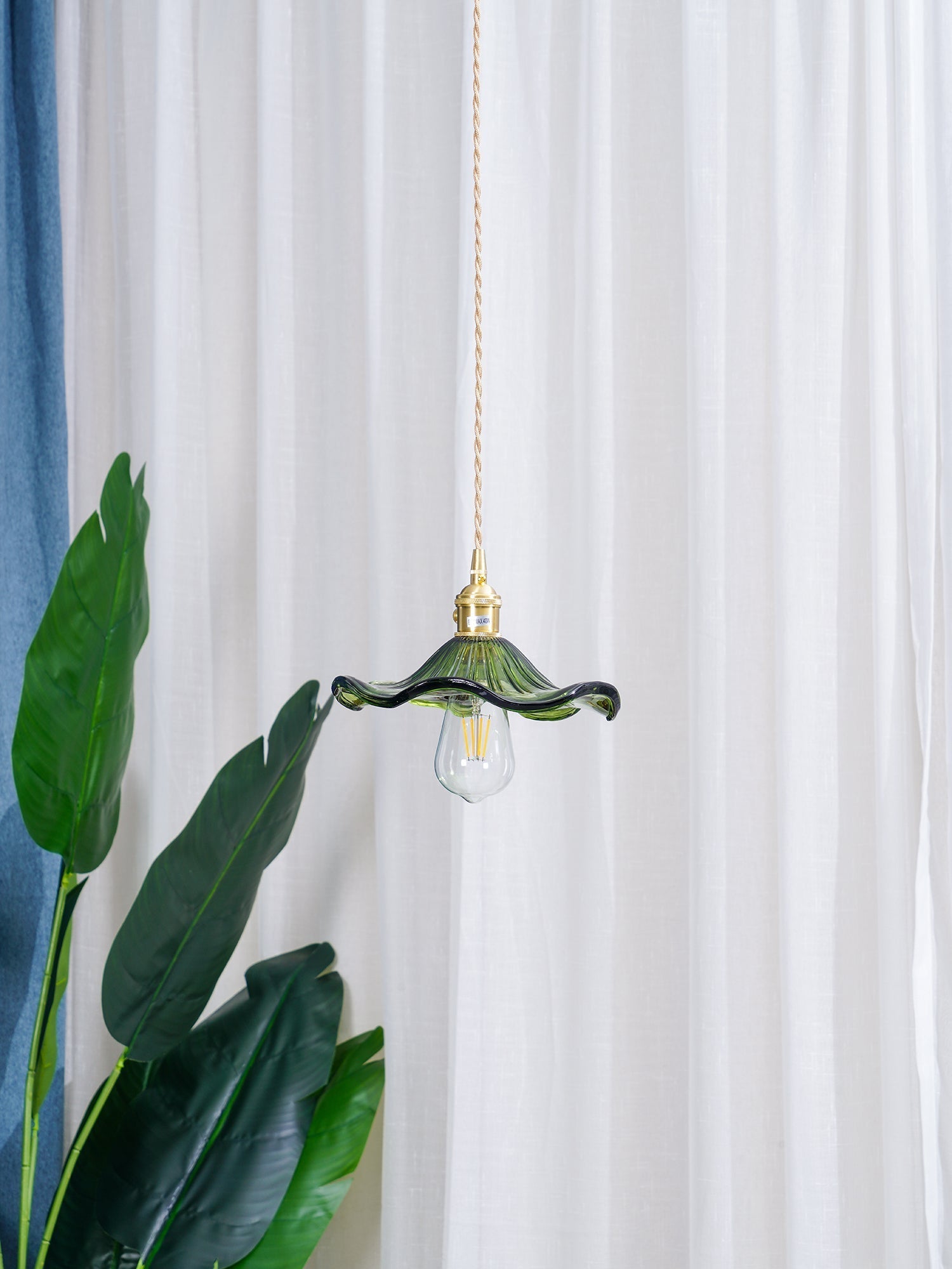 Pineridge Glass Hibiscus Flower Pendant Light